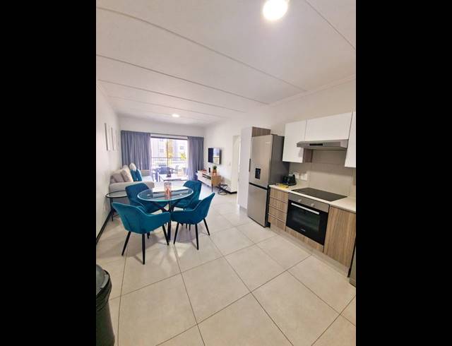 2 BEDROOM APARTMENT FOR SALE IN FOURWAYS